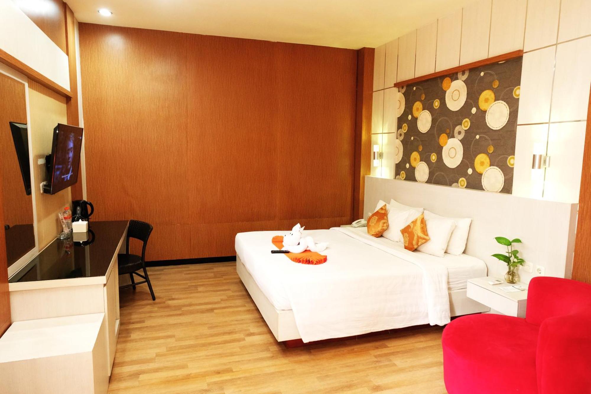 Halogen Hotel Airport Surabaya Sidoarjo Exterior foto